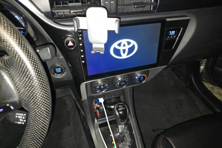 Used Toyota Corolla 2018 1.2T S-CVT GL Smart Enjoyment Version Audio And AC Panel