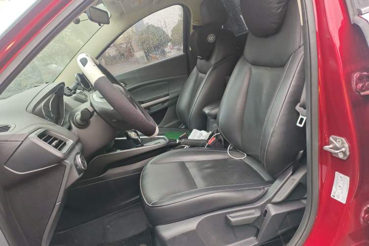 Used Ford Escort 2015 1.5L Automatic Fashion Model
