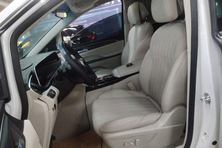 Used Buick GL8 2023 ES Lu Zun Comfort Model