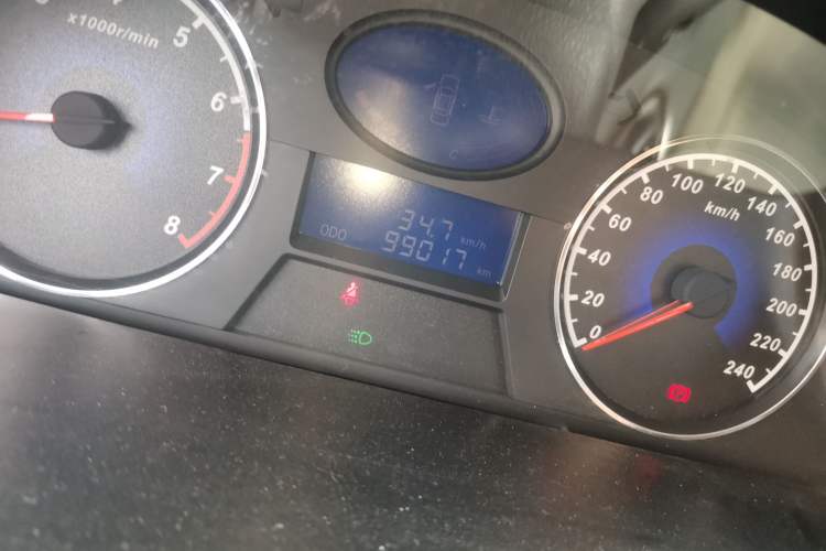 Used Geely Auto Classic Emgrand 2012 Sedan 1.5L Manual Chao Yue Huimin Model