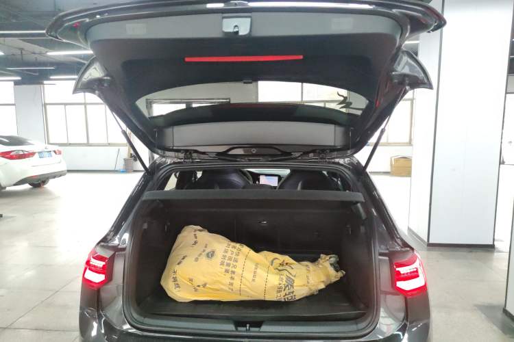 Used Volkswagen Golf GTI 2021 Facelift 380TSI DSG GTI
