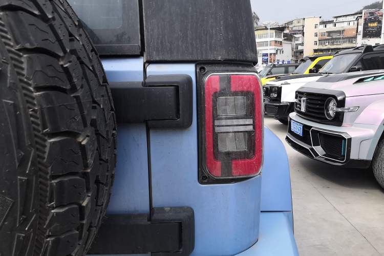 Used BAIC Off-Road BJ40 2023 2.0D Automatic Four-Wheel Drive Blade Hero Edition Adventurer Type
