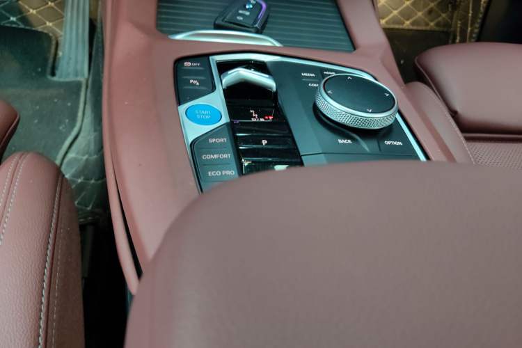 Used BMW iX3 2024 Leading Model