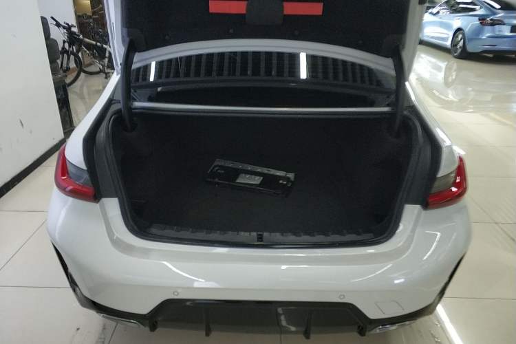 Used BMW 3 Series 2025 325Li M Sport Package