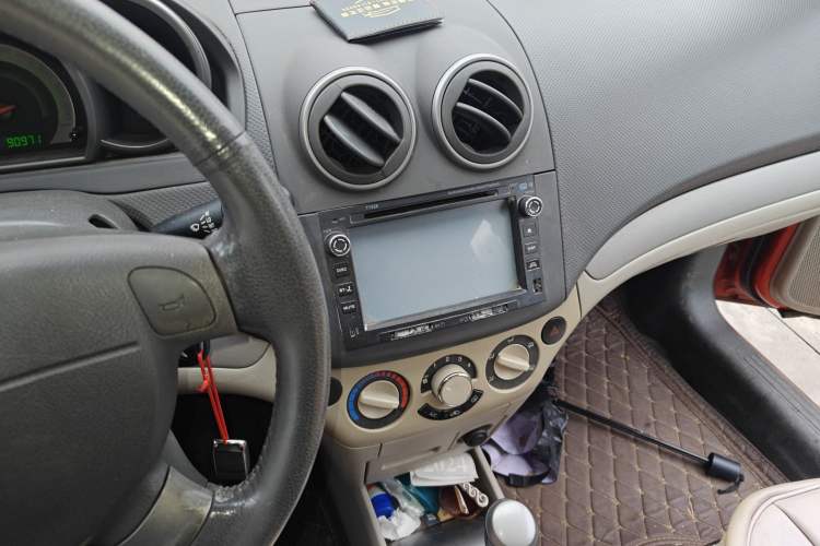 Used Chevrolet Lova 2010 1.6 AT Style Edition