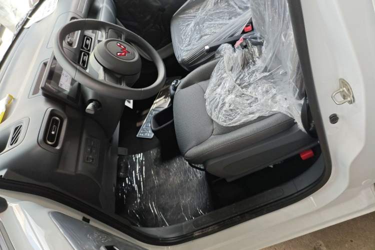 Used Wuling Zhiguang New Energy 2025 Comfort Model