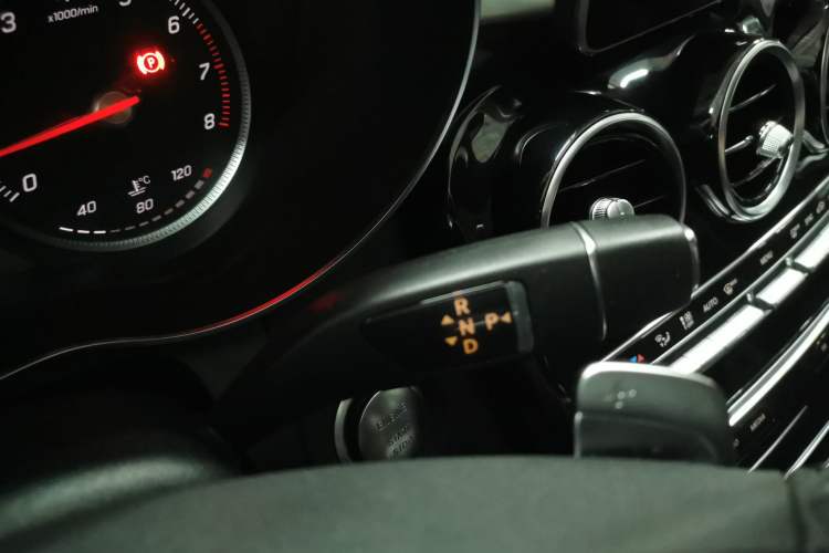 Used Mercedes-Benz C-Class 2017 Restyled C 200 Sport Edition
