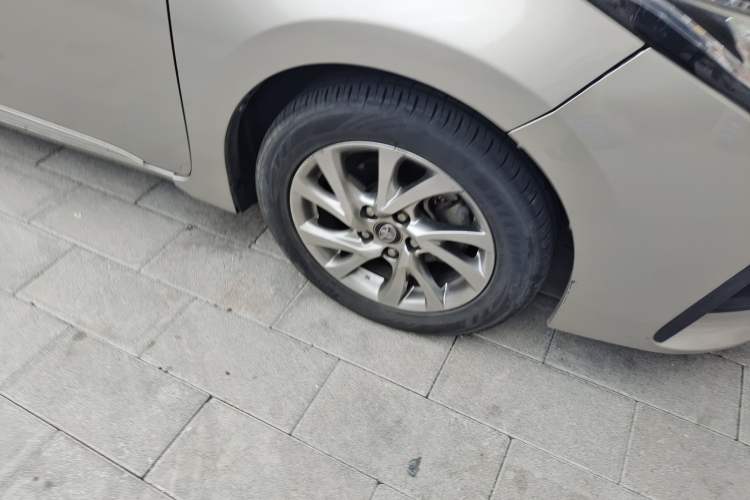 Used Toyota Corolla 2017 Revised Version 1.2T S-CVT GL-i Leather Edition
