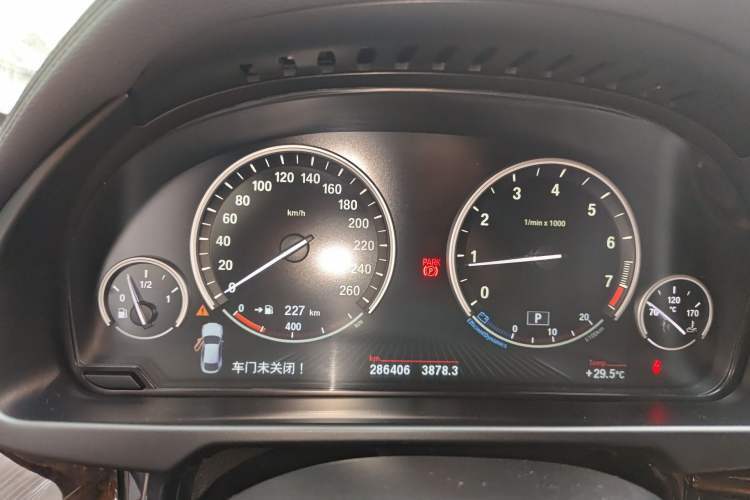 Used BMW X6 2015 xDrive28i Instrument Cluster