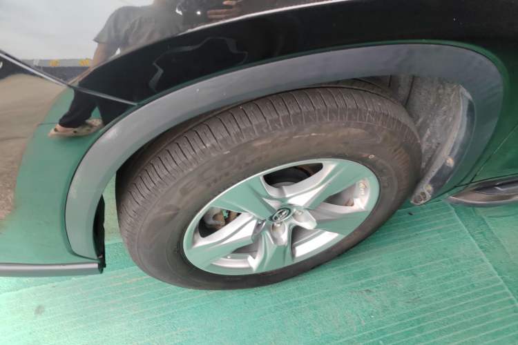 Used Toyota Highlander 2022 Dual-Engine 2.5L Two-Wheel Drive Elite Edition 7-Seater Exterior 4