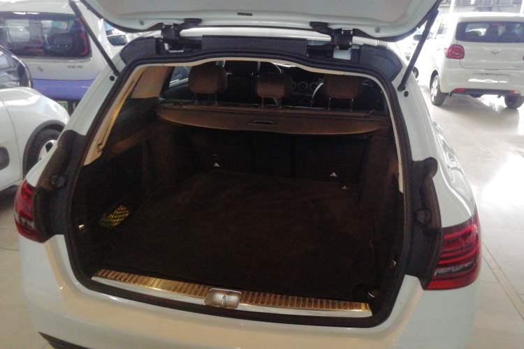 Used Mercedes-Benz C-Class (Import) 2020 C 260 Estate