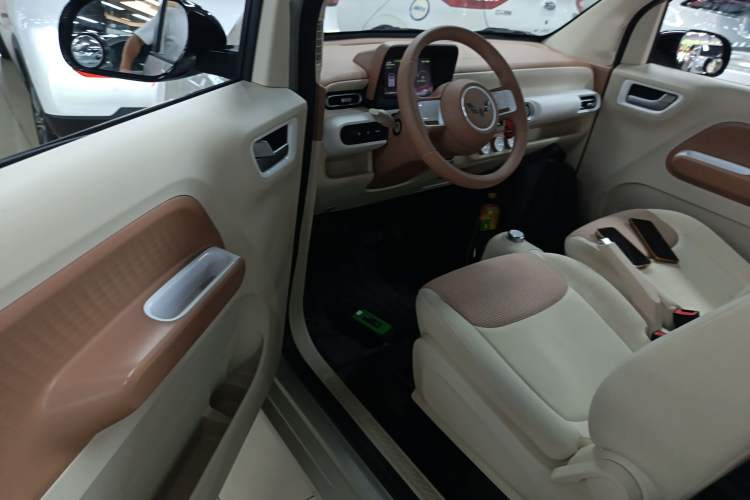 Used Wuling Hongguang MINIEV 2024 3rd Generation 215km Youth Edition