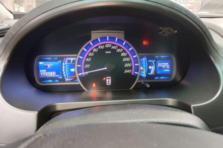 Used BYD S6 2014 1.5TI Manual Luxury 5-Seater Instrument Cluster