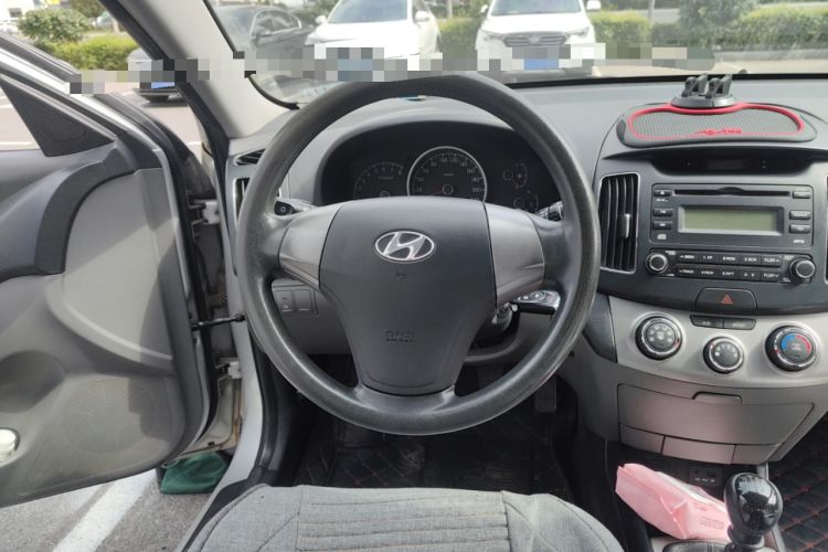 Used Hyundai Celesta 2011 1.6L Manual Luxury Model
