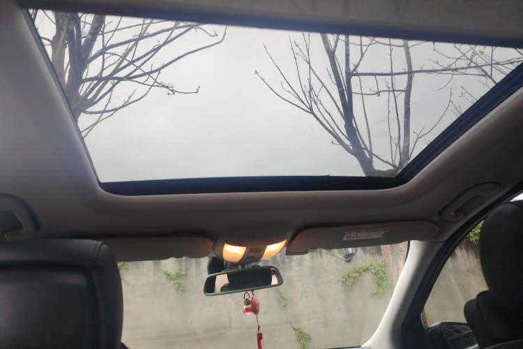 Used Mercedes-Benz R-Class 2017 R 320 4MATIC Business Edition Prestige Model