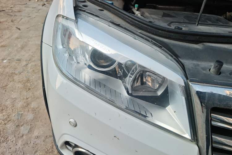 Used Haval H6 2015 Sport Edition 1.5T Automatic Two-Wheel Drive Luxury Model
