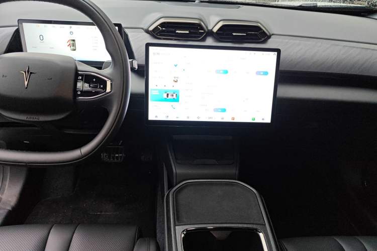 Used HEDMOS 06 2025 Model 520km
