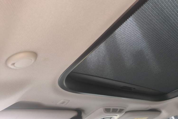 Used MINI 2022 1.5T COOPER Classic Edition