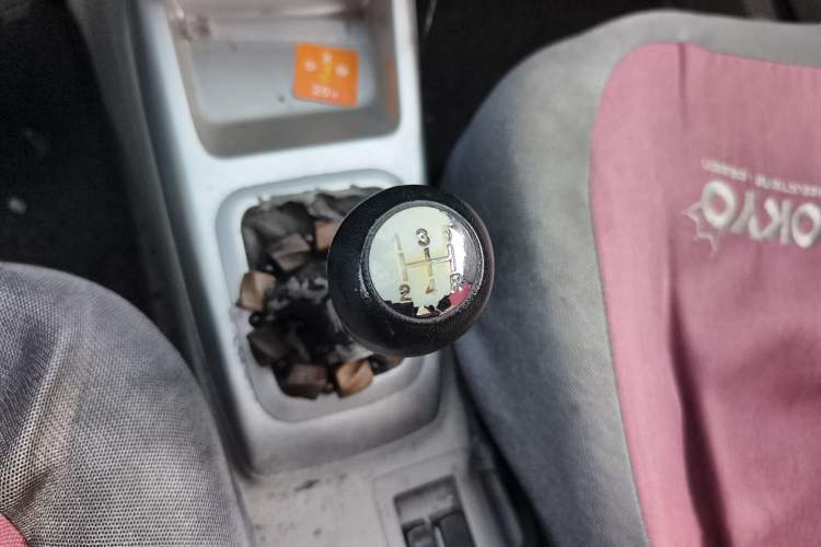 Used CHANGAN Alsvin V3 2015 1.4L Manual Meiruan Model China V Standard
