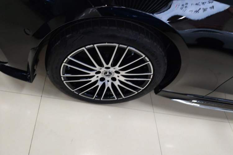 Used Mercedes-Benz C-Class 2025 C 260 L Sport Edition Left Front Wheel Hub