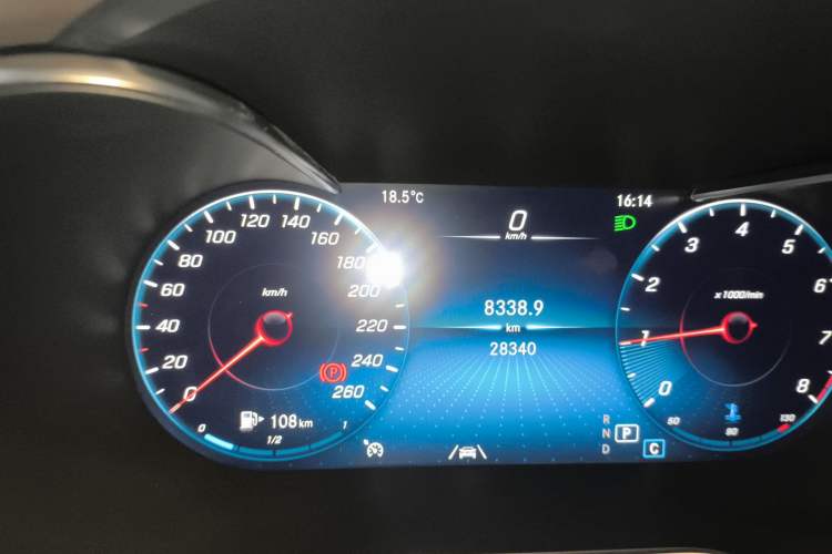 Used Mercedes-Benz GLC 2022 Refreshed GLC 300 L 4MATIC Dynamic Edition Instrument Cluster