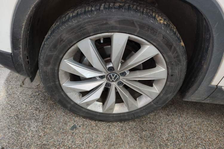 Used Volkswagen Tayron 2022 380TSI Four-Wheel Drive Luxury Connected Pro Version Exterior 4