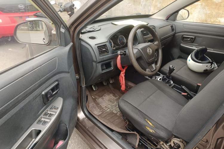 Used Dongfeng Fengon 330 2014 1.5L Manual Utility Version DK15