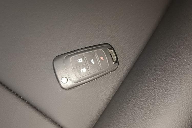 Used Buick Encore 2015 1.4T Automatic Two-Wheel Drive Urban Elite Version