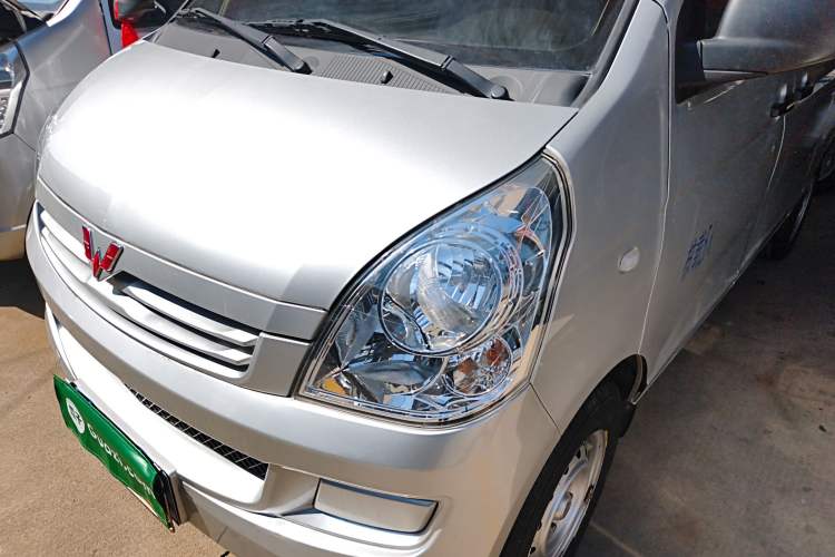 Used Wuling Rongguang 2020 1.2L S Base Model China VI