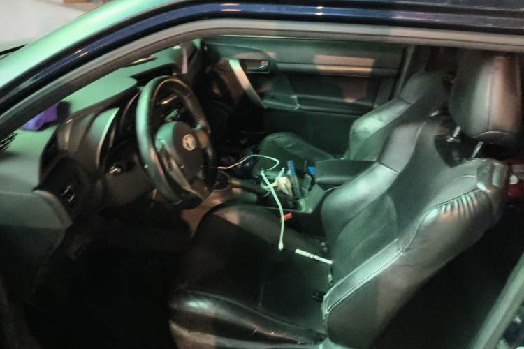 Used Toyota Zelas 2011 2.5L Luxury Edition Left Front Seat