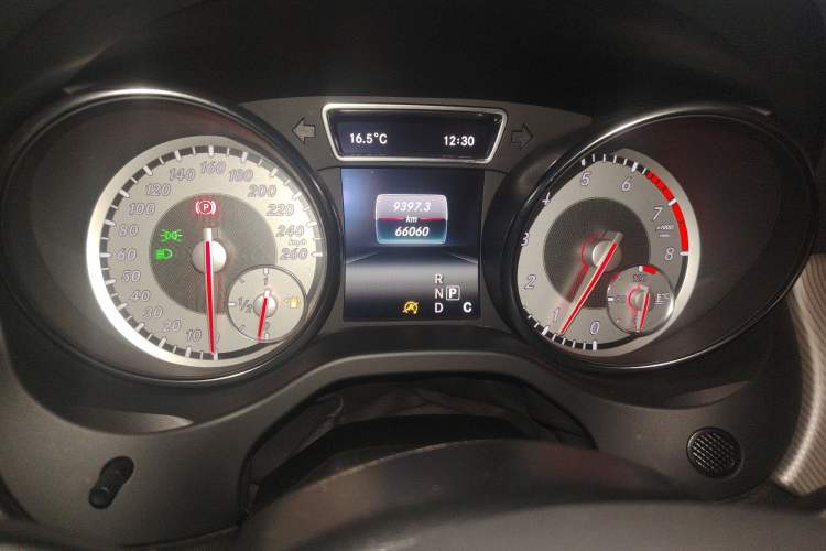 Used Mercedes-Benz GLA 2016 GLA 200 Fashion Model
