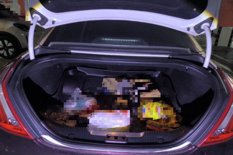 Used Jaguar XJ 2014 XJL 3.0 SC Two-Wheel-Drive Panoramic Business Edition Trunk