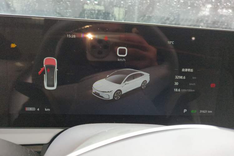 Used VOYAH PASSION 2023 Four-Wheel Drive Flagship Edition Instrument Cluster