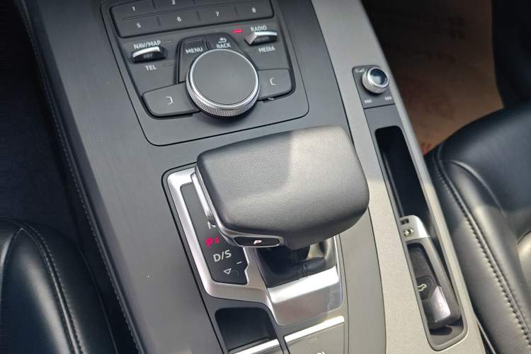 Used Audi Q5L 2018 40 TFSI Prestige Edition China V
