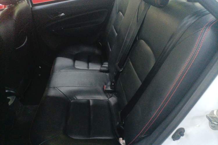 Used Geely Auto Diamond 2016 1.5L Manual Entry-Level Trim
