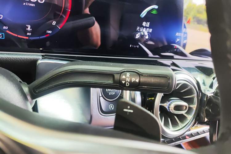 Used Mercedes-Benz GLB 2020 Facelift GLB 200 Fashion Edition Gear Lever