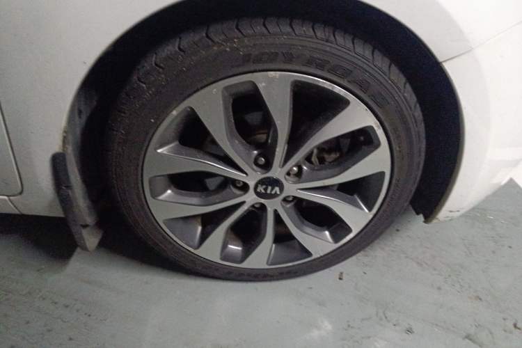 Used Kia K3 2013 1.8L Automatic Premium