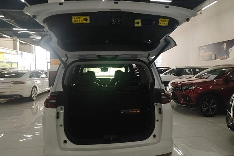 Used GAC Trumpchi M6 2021 PRO 270T Automatic Luxury Edition