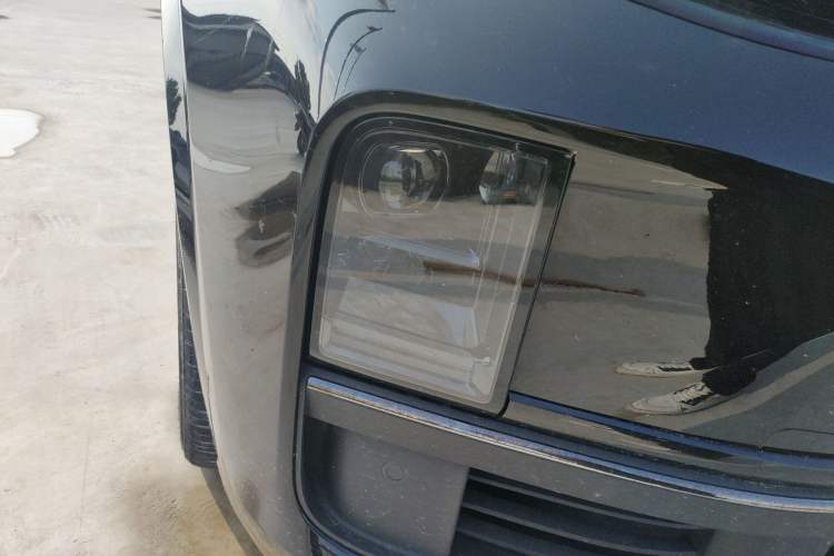 Used Li Auto L9 2023 Pro Model Right Front Headlight
