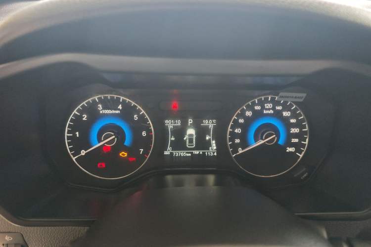 Used Dongfeng Fengon 580 2017 1.5T CVT Luxury Model Instrument Cluster
