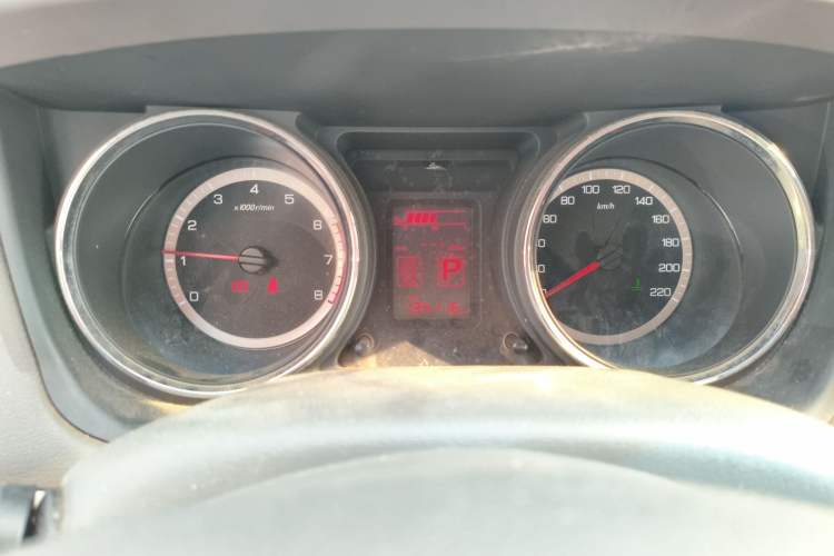 Used Dongfeng Aeolus A60 2012 1.6L Automatic Luxury Version