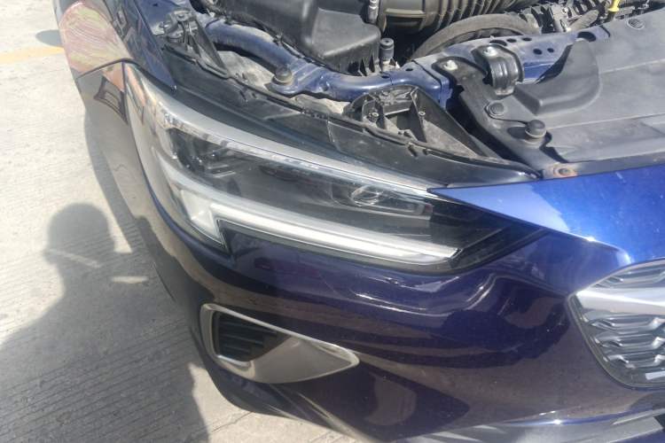 Used Buick Regal 2020 GS 28T Prestige Model Right Front Headlight