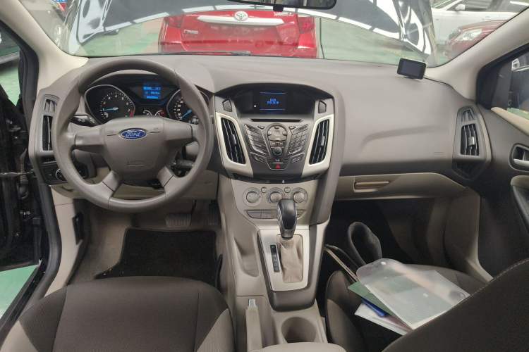 Used Ford Focus 2012 Sedan 1.6L Automatic Comfort Model