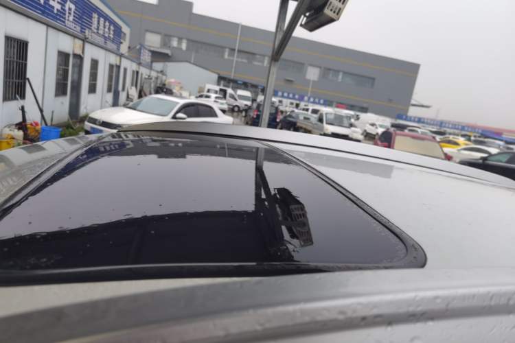 Used Bestune T33 2019 1.6L Automatic Luxury Edition China VI Roof