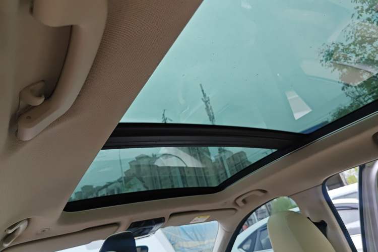 Used Zinoro 60H 2017 Standard Model