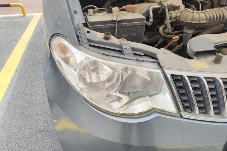 Used Wuling Hongguang 2014 1.2L Standard Model China IV