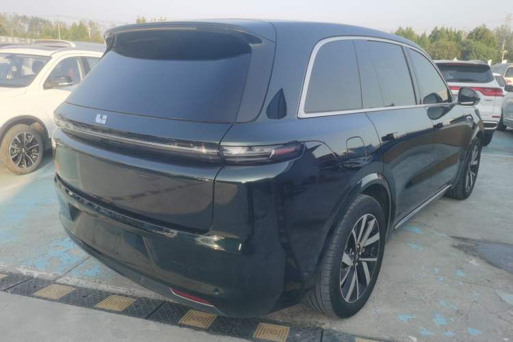 Used Li Auto L8 2023 Pro Model