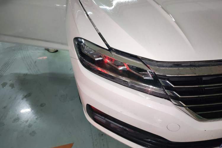 Used Volkswagen Lavida 2022 1.5L Automatic Fashion Edition Right Front Headlight