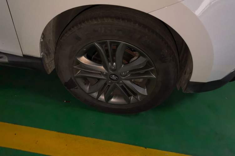 Used Hyundai ix35 2015 2.0L Automatic 2WD Smart Version China V Standard Right Front Wheel Hub