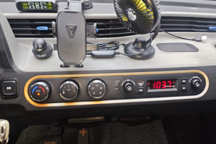 Used Wuling Hongguang MINIEV 2020 Zizai Version Lithium-NMC
